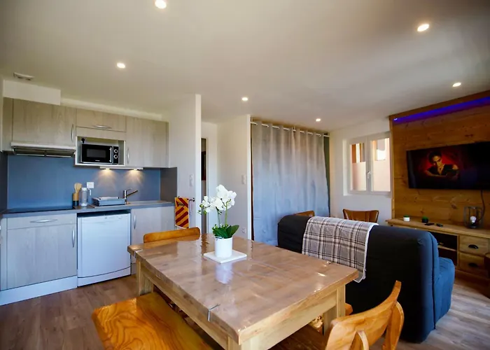 Apartamento Les Marmottes-centre-ville-terrasse & Bois- T2-premium-parking Couvert-netflix-6 Pers