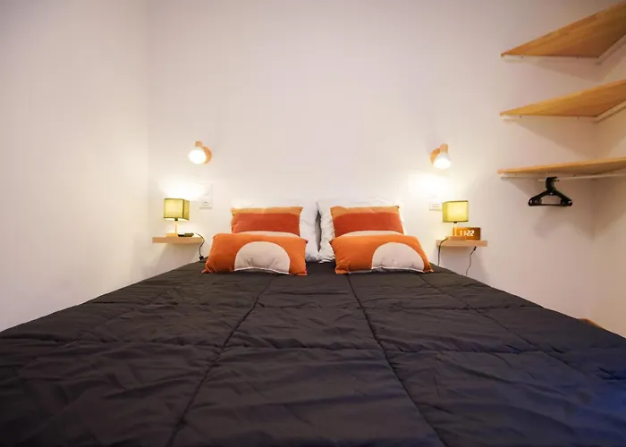 Les Marmottes-centre-ville-terrasse & Bois- T2-premium-parking Couvert-netflix-6 Pers Font-Romeu-Odeillo-Via